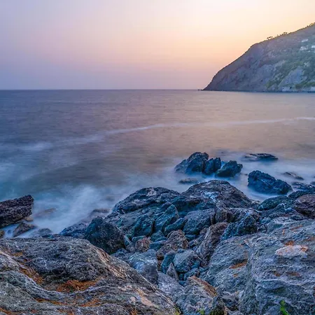 Nyaraló Beautiful In With Wifi Framura